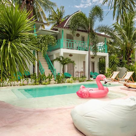 Hotel La Isla Bonita Gili Air Extérieur photo