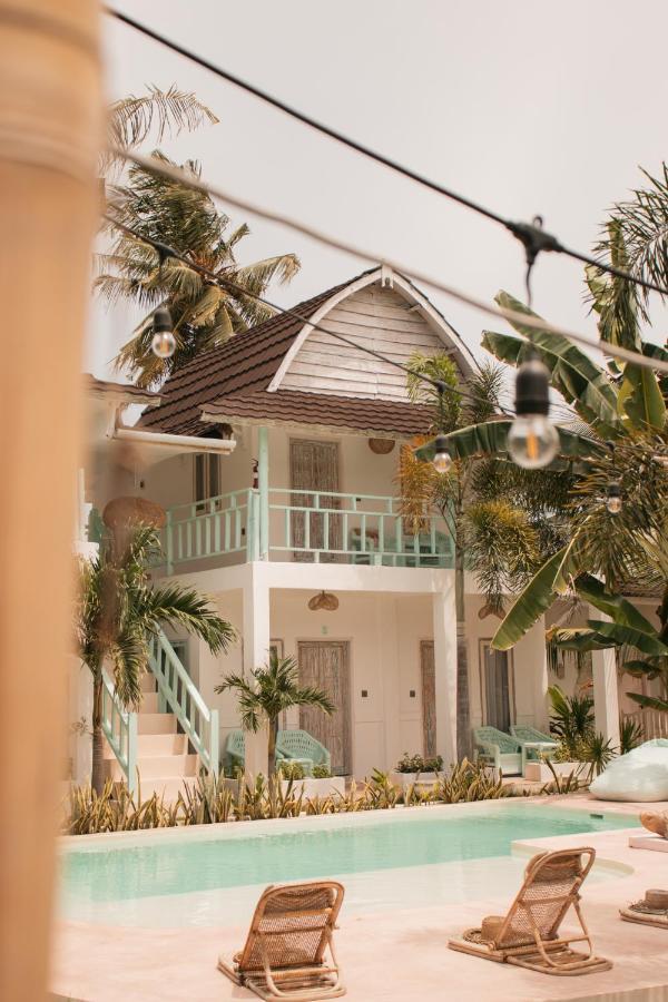 Hotel La Isla Bonita Gili Air Extérieur photo