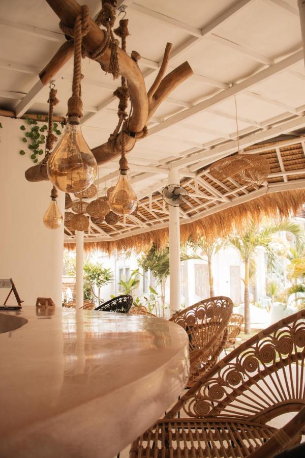 Hotel La Isla Bonita Gili Air Extérieur photo