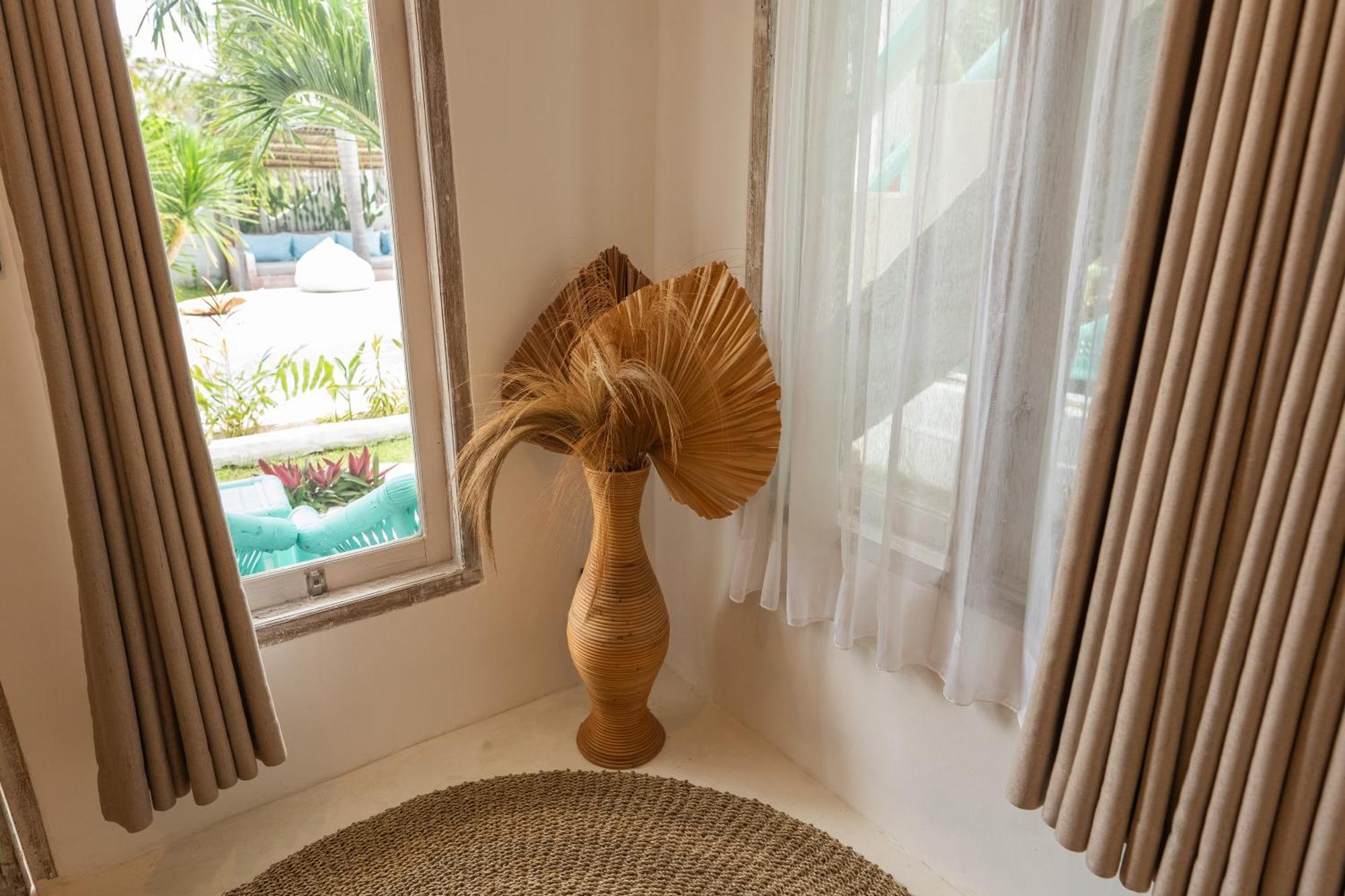 Hotel La Isla Bonita Gili Air Extérieur photo